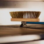 OVEN CLEANING BRUSH