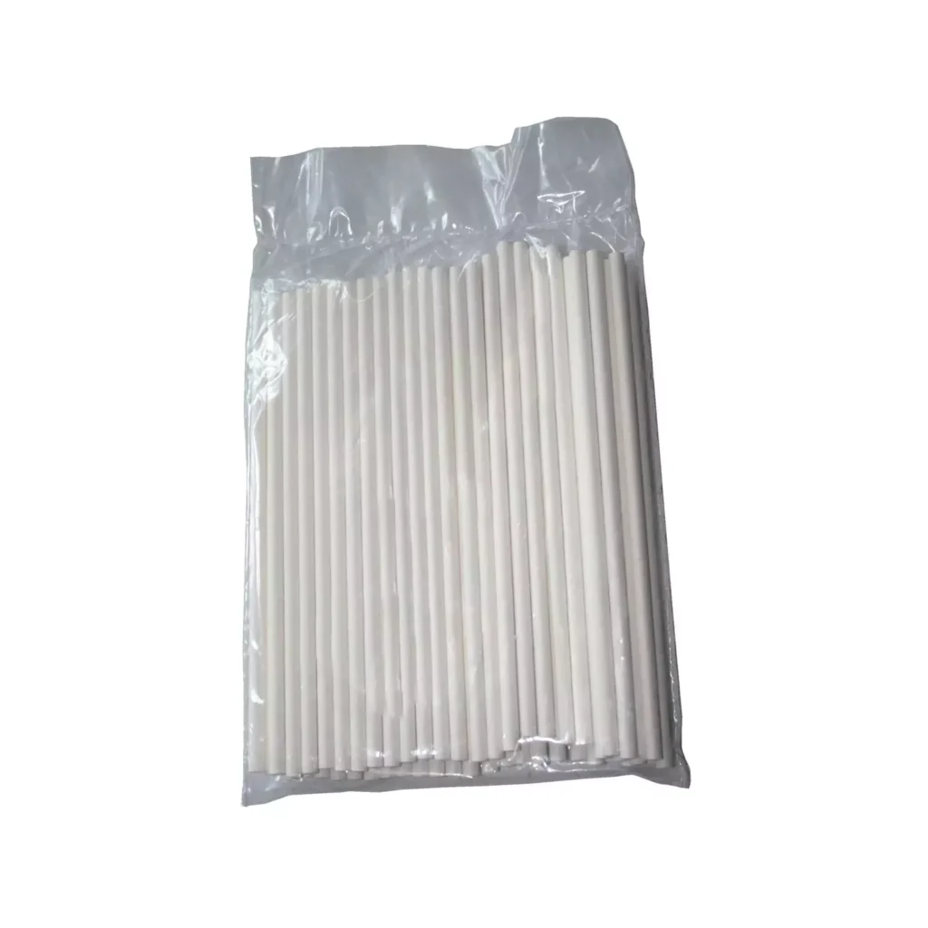Pack of 50 white Silikomart Pop Sticks Medium paper sticks measuring 228 mm